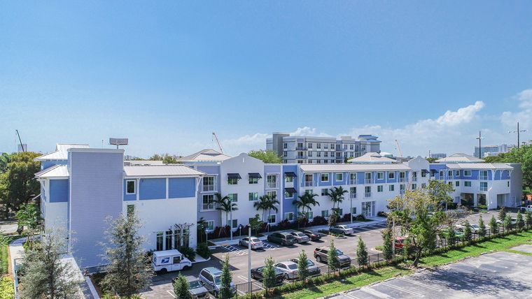 Father Marquess-Barry Multi Story Apartments