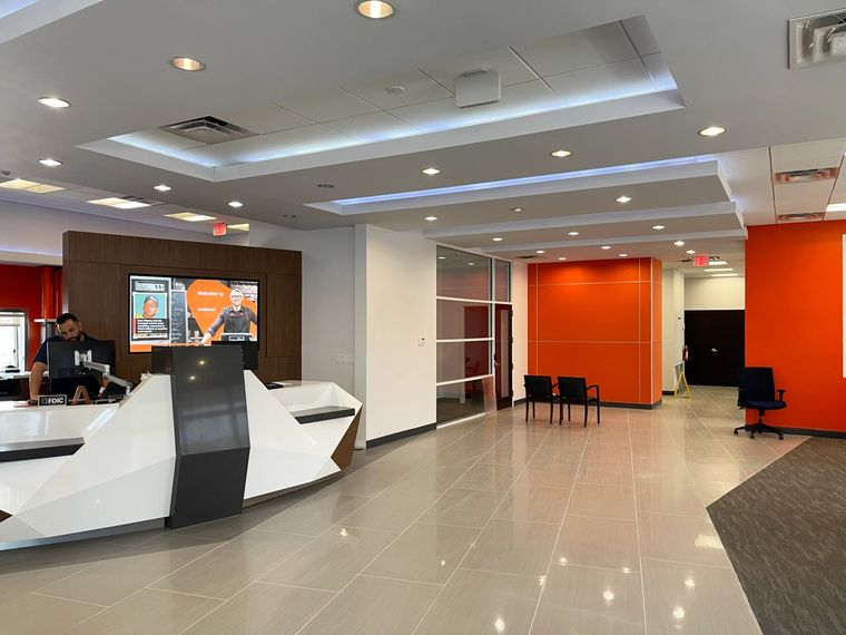 Amerant Bank Coral Way — photo 2