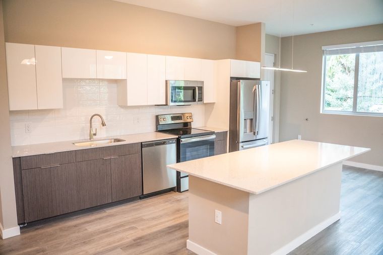 Cloisters 57 Plex Townhomes — photo 4